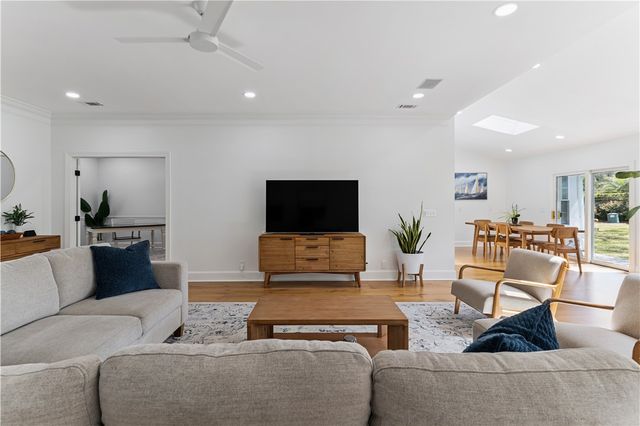 107 Biltmore Street, St Simons Island, GA 31522