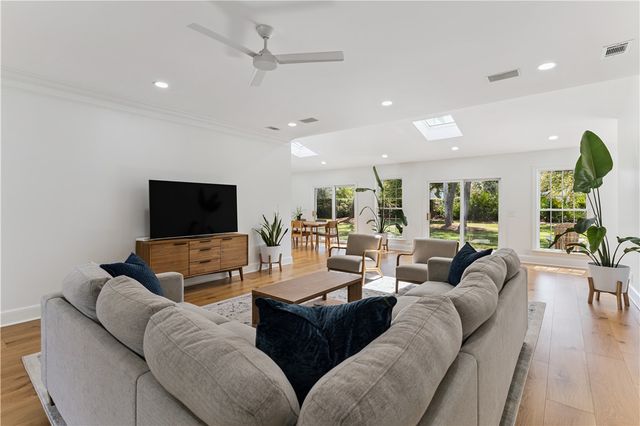 107 Biltmore Street, St Simons Island, GA 31522