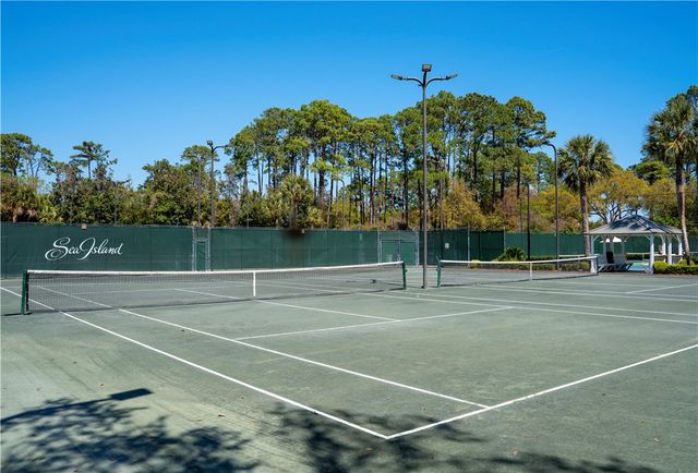 107 Biltmore Street, St Simons Island, GA 31522