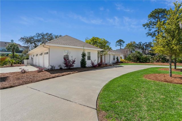 107 Biltmore Street, St Simons Island, GA 31522