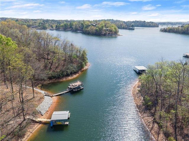 2527 Thompson Ovlk, Gainesville, GA 30506
