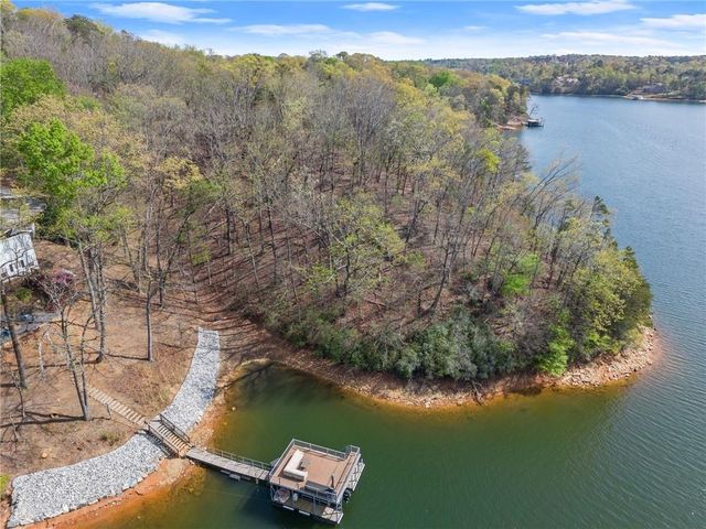 2527 Thompson Ovlk, Gainesville, GA 30506