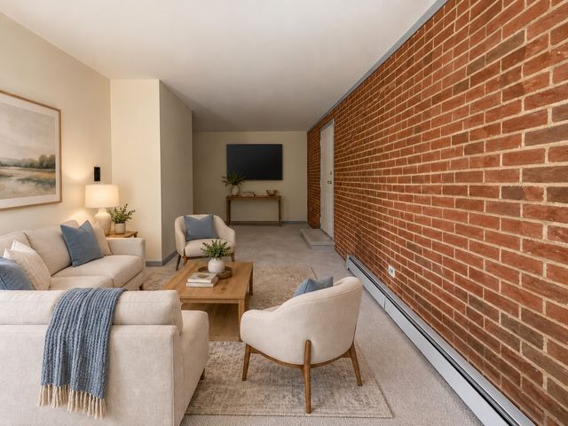 950 Washington Boulevard 109, Oak Park, IL 60302