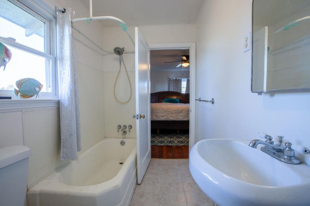 Image 23 of property listing at 3942 E Marcus Avenue, Friant, CA 93626