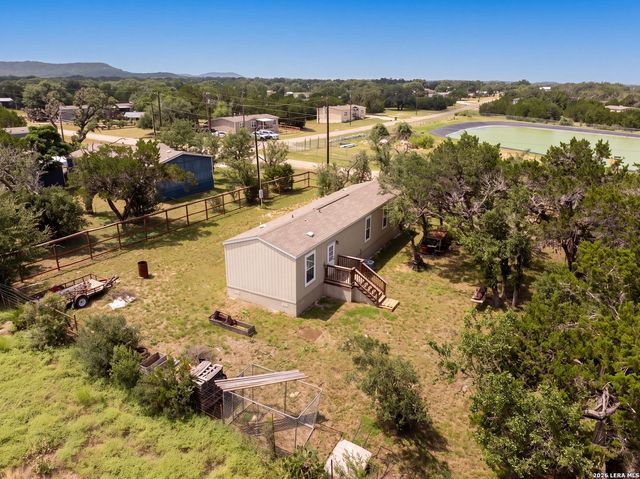 1448 PRIVATE ROAD 1518, Bandera, TX 78003