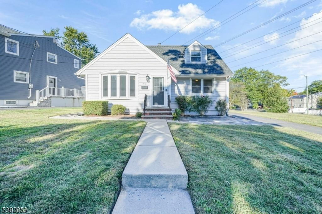 40 Chadwick Dr, Nutley Twp., NJ 07110
