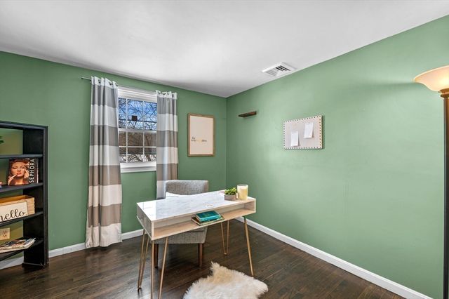 54 Methuen Rd, Dracut, MA 01826