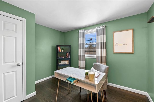 54 Methuen Rd, Dracut, MA 01826