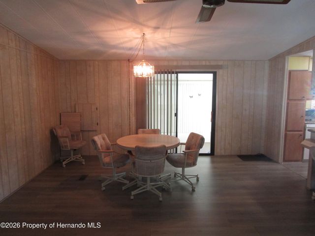 14685 Brookridge Boulevard, Brooksville, FL 34613