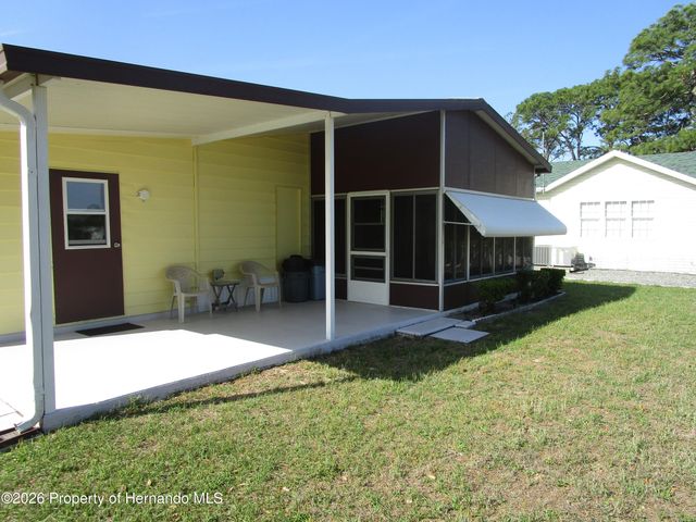 14685 Brookridge Boulevard, Brooksville, FL 34613