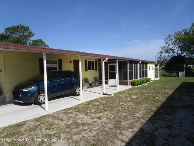 14685 Brookridge Boulevard, Brooksville, FL 34613