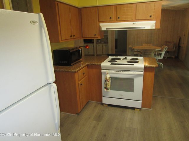 14685 Brookridge Boulevard, Brooksville, FL 34613