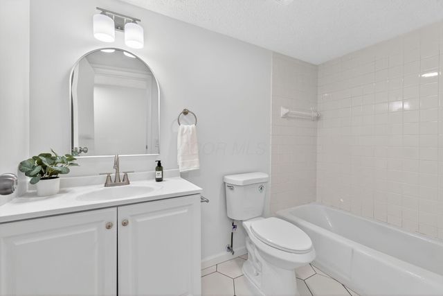 4806 Smoketalk Lane, 5, Westerville, OH 43081