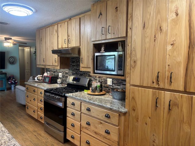 1601 24th Avenue, Mineral Wells, TX 76067