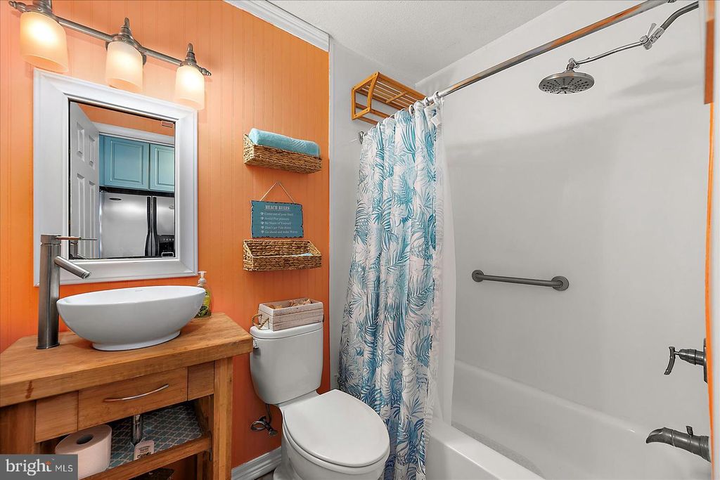 Image 23 of property listing at 504 ROBIN DR #69, Ocean City, MD 21842