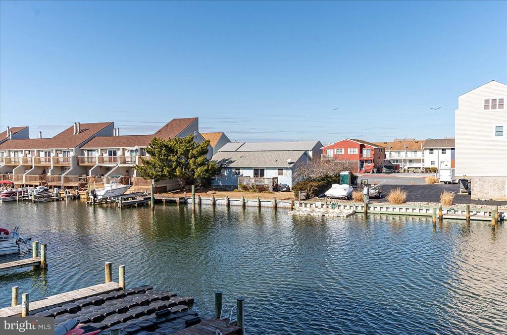 Image 27 of property listing at 504 ROBIN DR #69, Ocean City, MD 21842