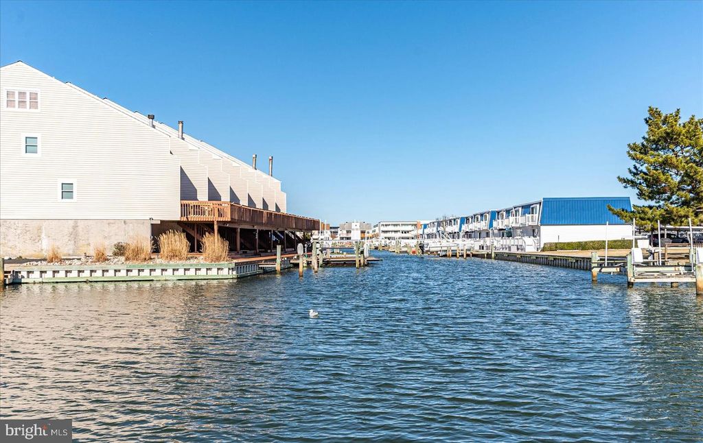 Image 31 of property listing at 504 ROBIN DR #69, Ocean City, MD 21842