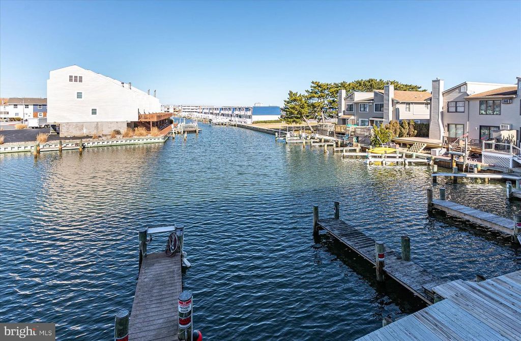 Image 33 of property listing at 504 ROBIN DR #69, Ocean City, MD 21842