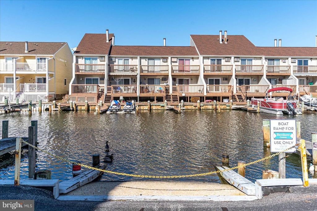 Image 38 of property listing at 504 ROBIN DR #69, Ocean City, MD 21842