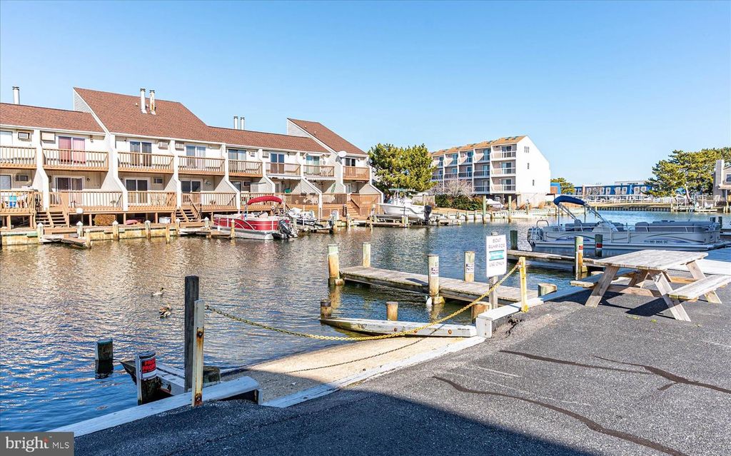 Image 40 of property listing at 504 ROBIN DR #69, Ocean City, MD 21842