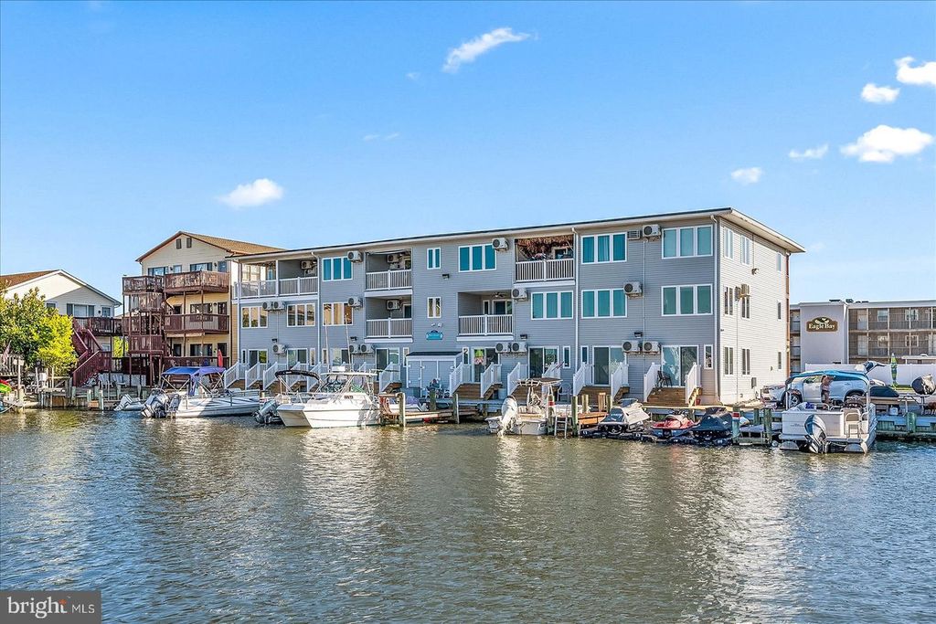 Image 44 of property listing at 504 ROBIN DR #69, Ocean City, MD 21842