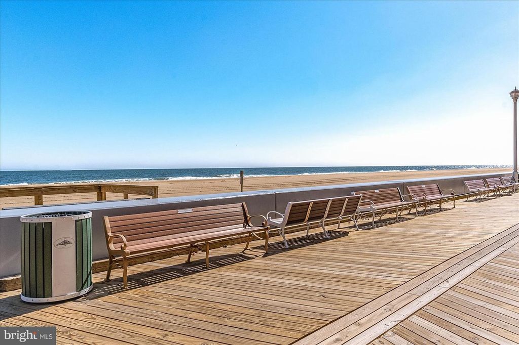 Image 47 of property listing at 504 ROBIN DR #69, Ocean City, MD 21842