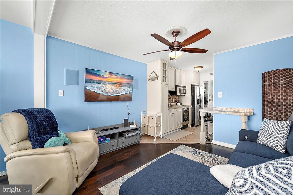 Image 7 of property listing at 504 ROBIN DR #69, Ocean City, MD 21842