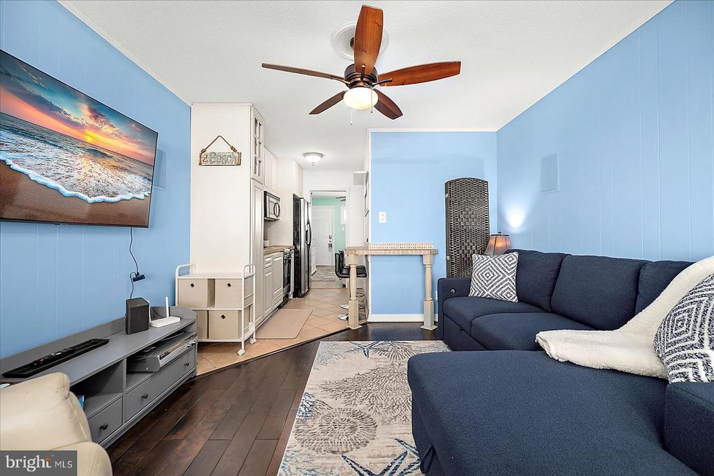 Image 9 of property listing at 504 ROBIN DR #69, Ocean City, MD 21842