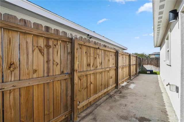 1609 Angelina Drive, San Juan, TX 78589