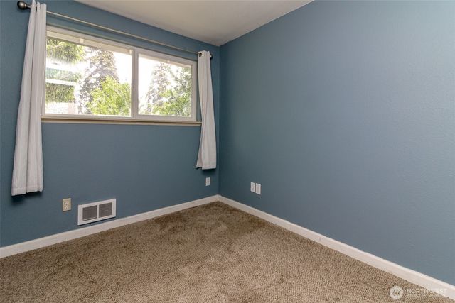 16904 18th Avenue E, Spanaway, WA 98387