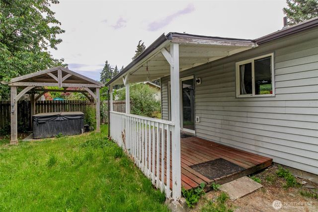 16904 18th Avenue E, Spanaway, WA 98387