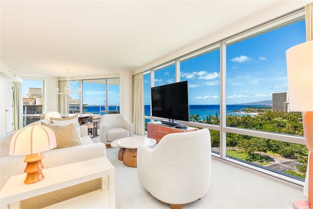 223 Saratoga Road 1619, Honolulu, HI 96815