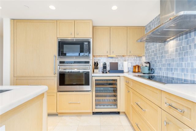 223 Saratoga Road 1619, Honolulu, HI 96815