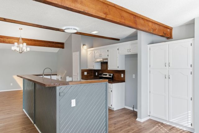 3460 E Catalpa Street, Springfield, MO 65809