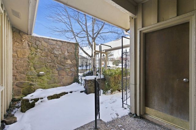 3460 E Catalpa Street, Springfield, MO 65809