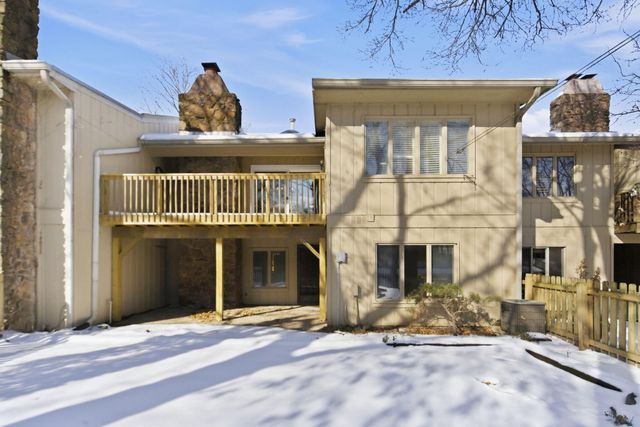 3460 E Catalpa Street, Springfield, MO 65809