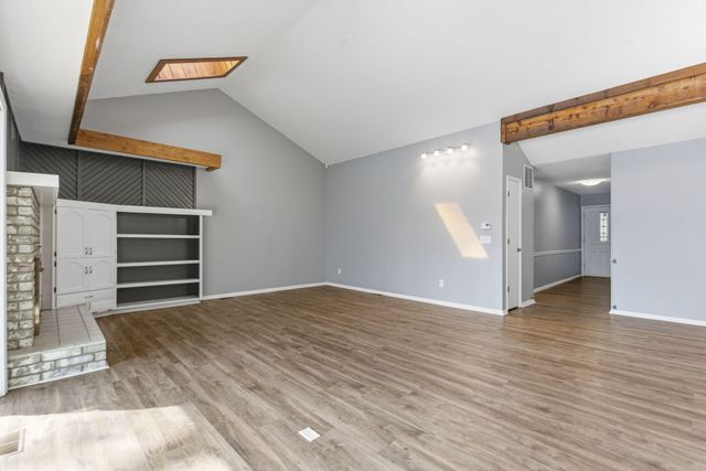 3460 E Catalpa Street, Springfield, MO 65809