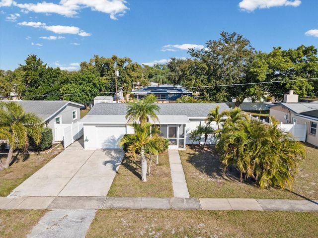 10819 86TH AVENUE, Seminole, FL 33772
