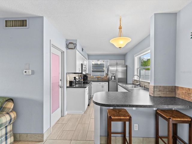 10819 86TH AVENUE, Seminole, FL 33772