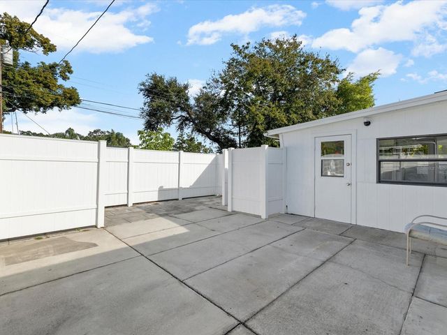 10819 86TH AVENUE, Seminole, FL 33772