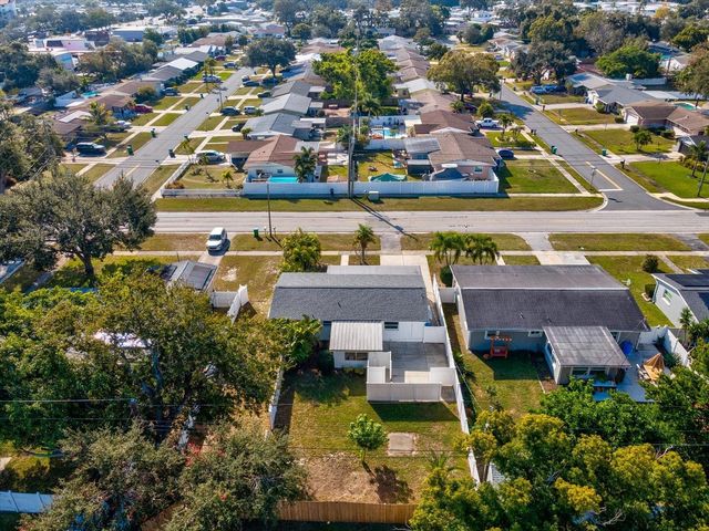 10819 86TH AVENUE, Seminole, FL 33772