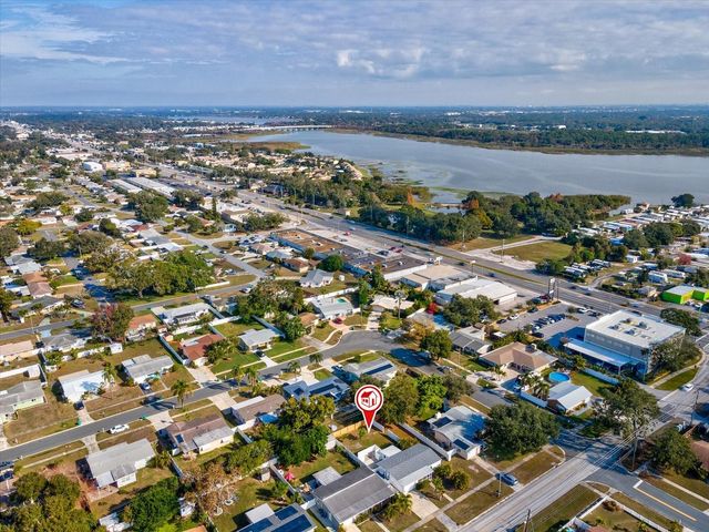 10819 86TH AVENUE, Seminole, FL 33772