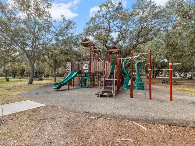10819 86TH AVENUE, Seminole, FL 33772