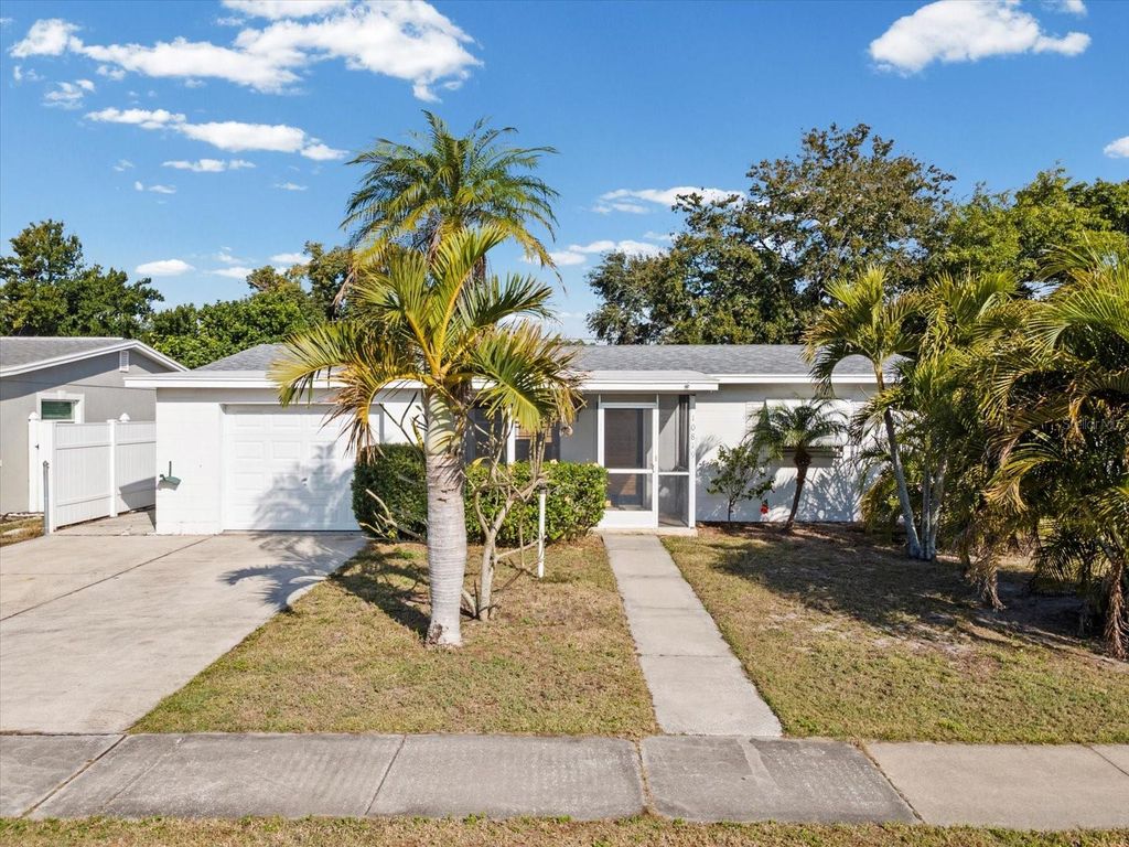 10819 86TH AVENUE, Seminole, FL 33772