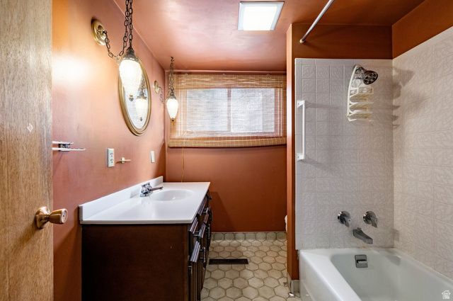 457 E 10TH AVE, Salt Lake City, UT 84103