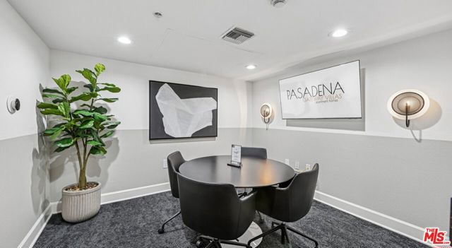 290 N Hudson Avenue 208W, Pasadena, CA 91101