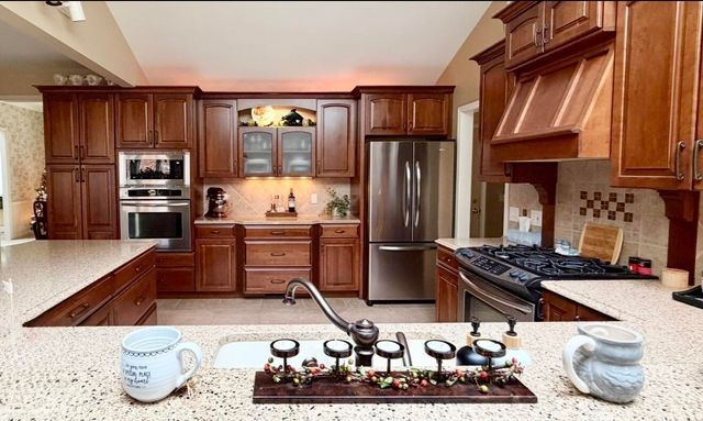 3830 Harbor Point Drive, Norton Shores City, MI 49441