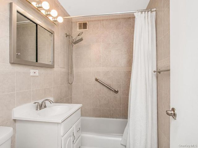 875 Morrison Avenue 6B, Bronx, NY 10473