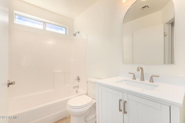 929 E SARAGOSA Street, Chandler, AZ 85225