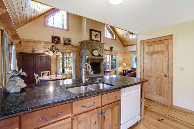 311 Vineyard Creek Way, Murphy, NC 28906